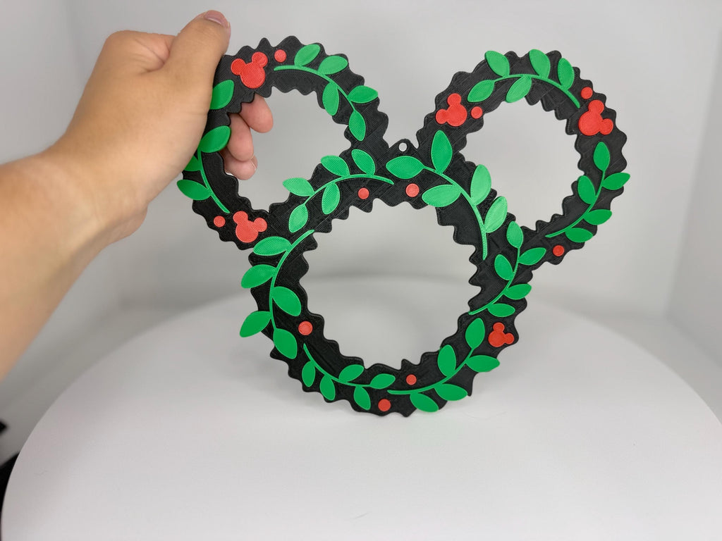 Holly Jolly Mouse Wreath