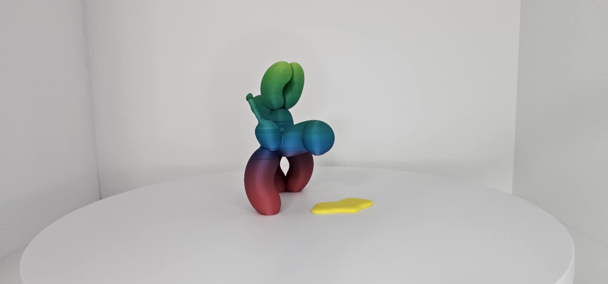Balloon Dog Peeing with Pee Puddle