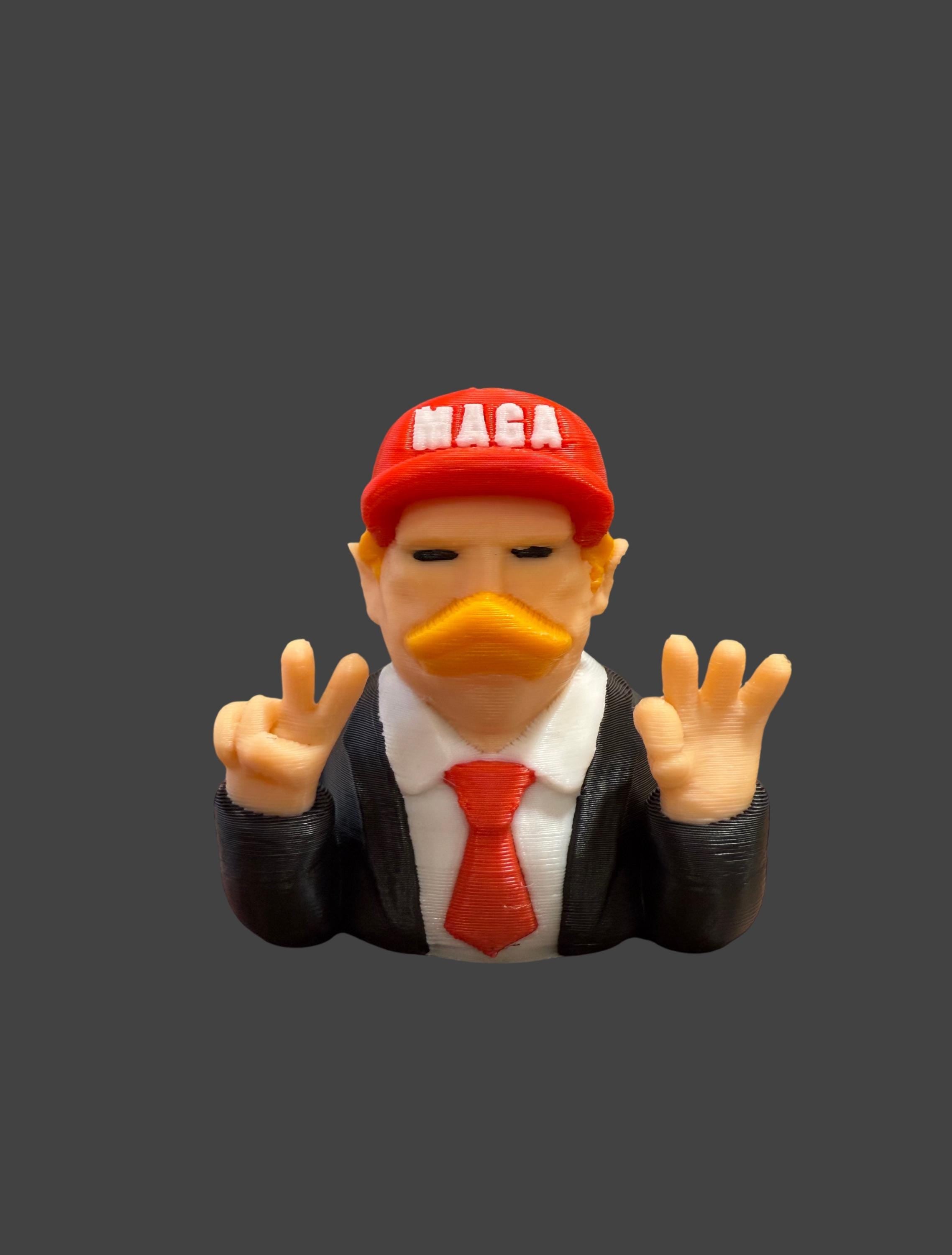Commander-in-Quack – The Duck is Tremendous!
