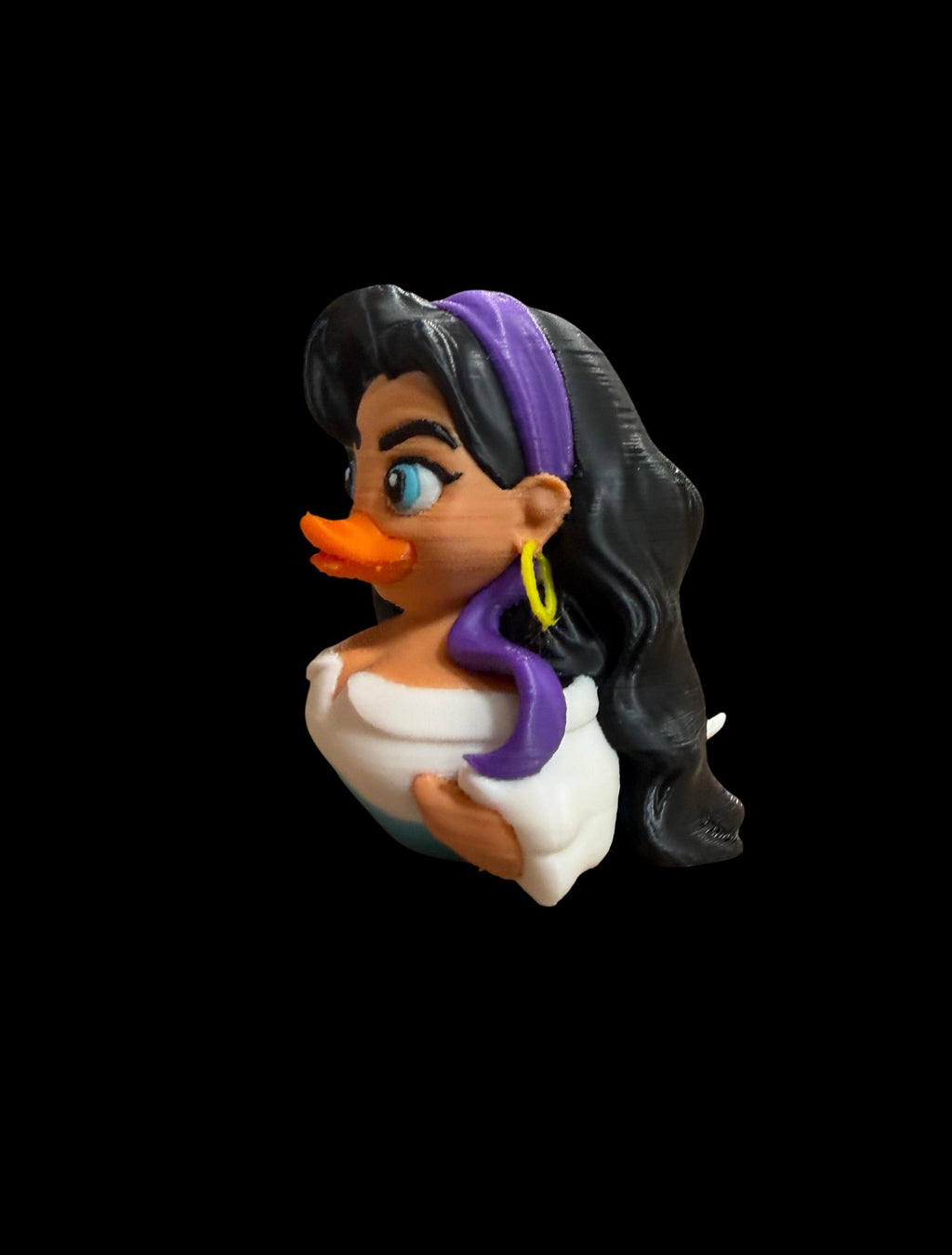 Seraphina Songfeather – The Alluring Duck of the Gypsy Shores