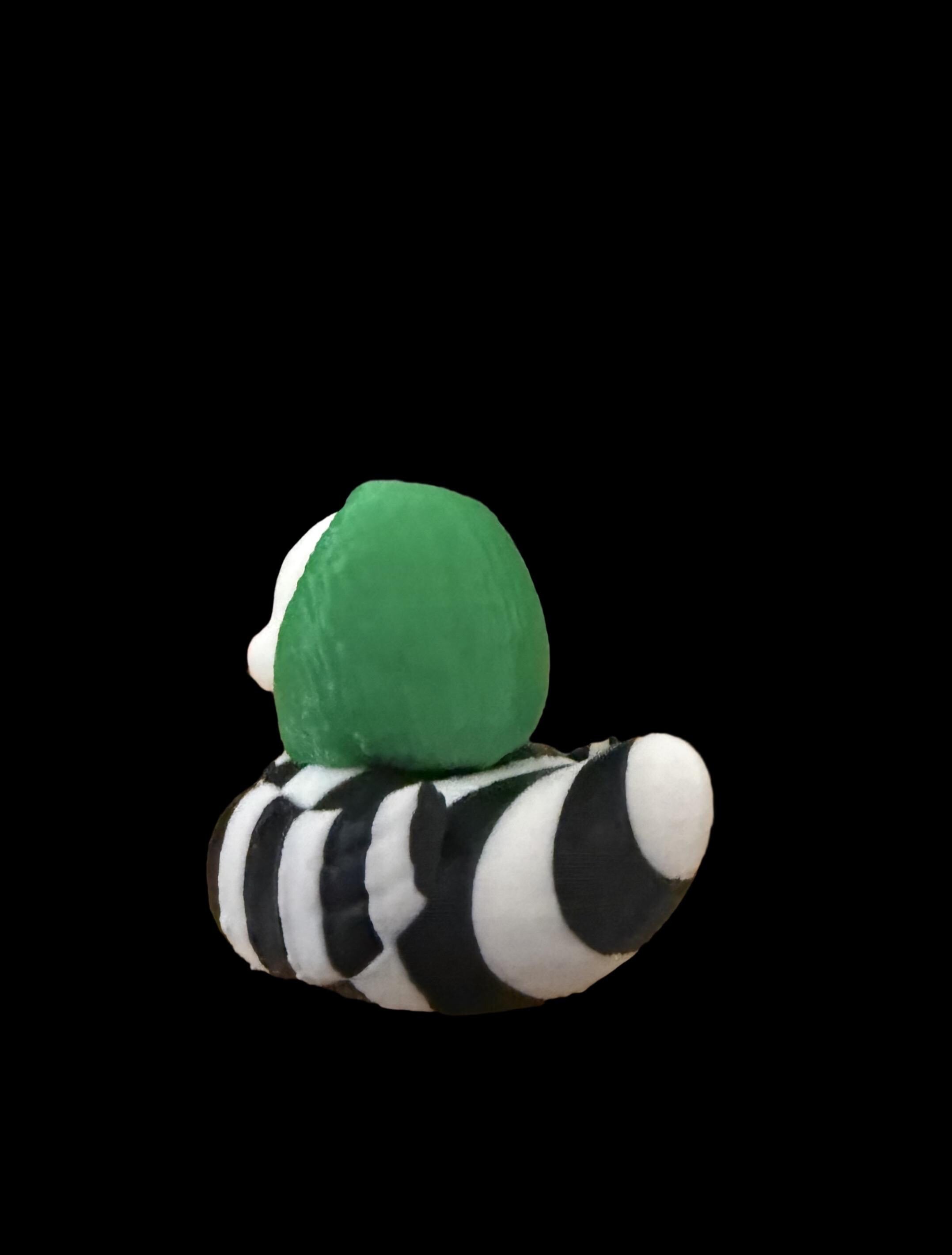 Grimquack the Trickster – Mischief in Feathers