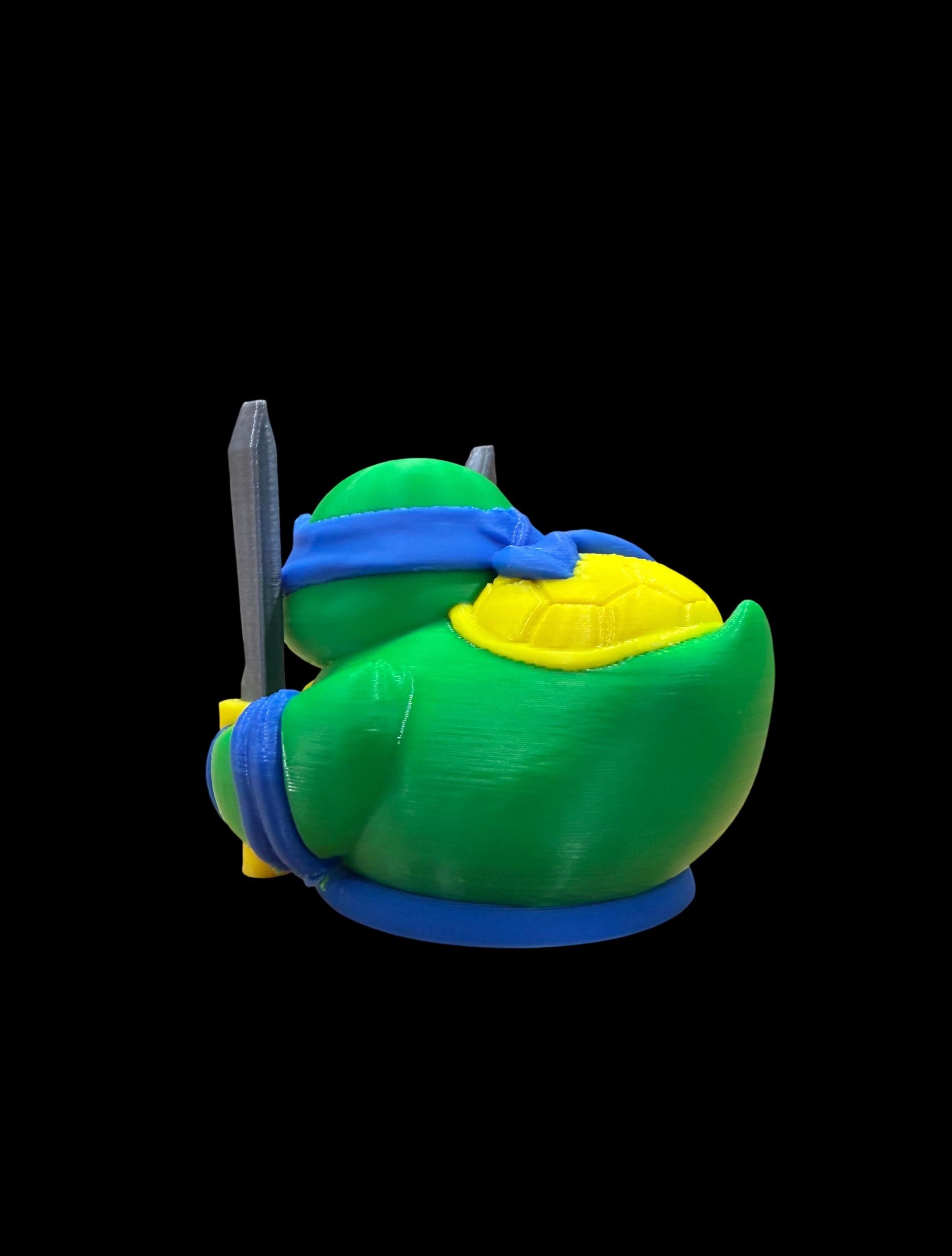 Leader of the Shellquacks – The Blue-Banded Guardian